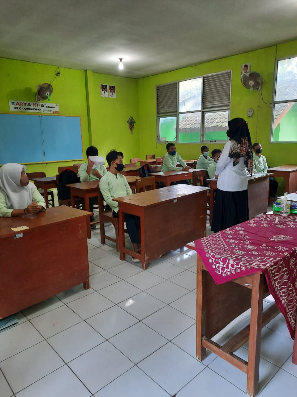 1. KELAS 6