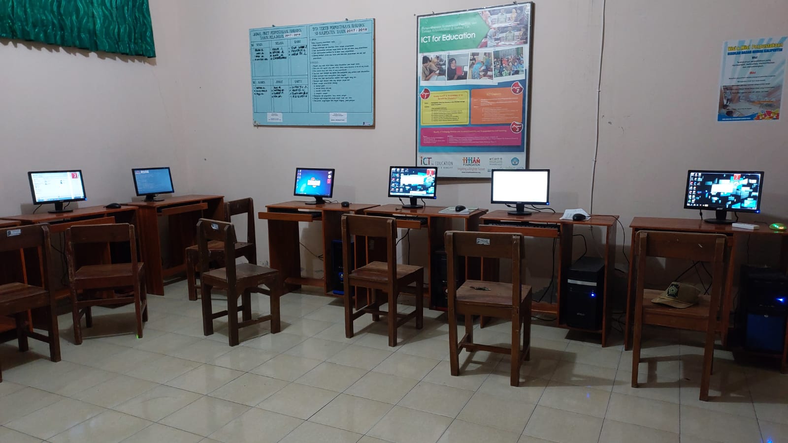 1. KOMPUTER